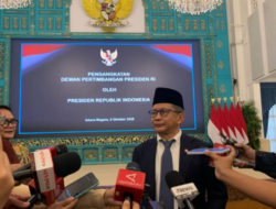 Jadi Wantimpres, Rocky Gerung Tegaskan Tetap Kritis